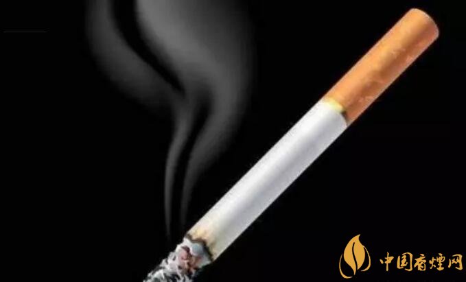 一天抽幾根煙合適，一天一包煙患癌幾率大