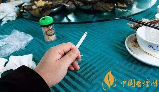 飯后抽煙危害更大嗎，飯后抽煙為什么舒服