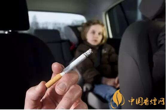車內(nèi)抽煙更易致癌，車內(nèi)二手煙讓車受傷