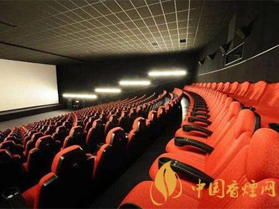 劇院等演出場所限流提至50% 為什么這么做？